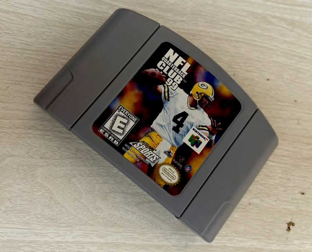 NFL Quarterback Club 99 (Nintendo 64, 1998)